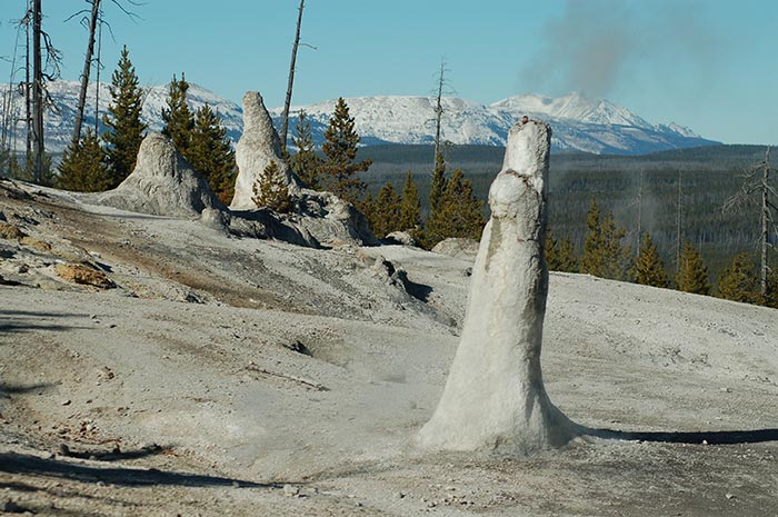 Monument geyser 2025 basin trail