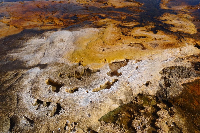 the-beautiful-upper-geyser-basin-yellowstone