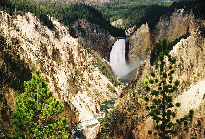 the-grand-canyon-of-yellowstone-water-fall